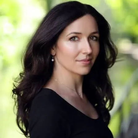 Emily Hauser photo