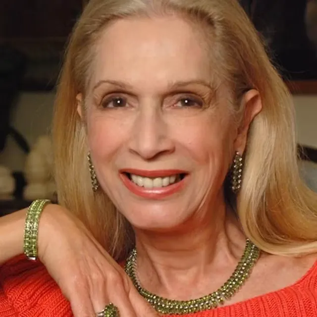 Lady Colin Campbell photo
