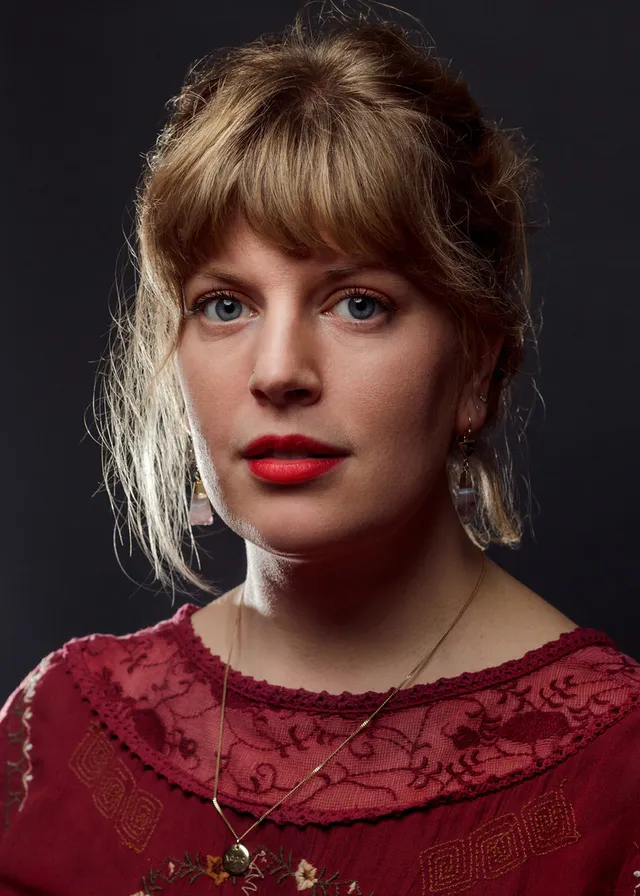 Sarah Perry photo