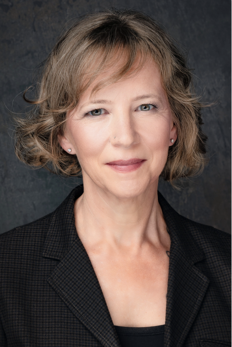 Therese Anne Fowler photo