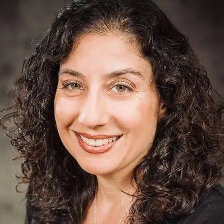 Tina Kashian photo