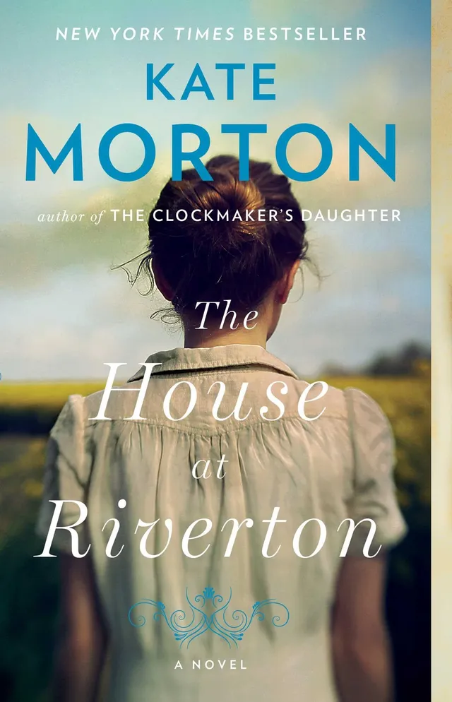 The House at Riverton / The Shifting Fog cover